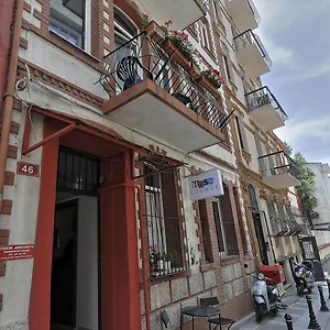 Хостел Hush Lounge